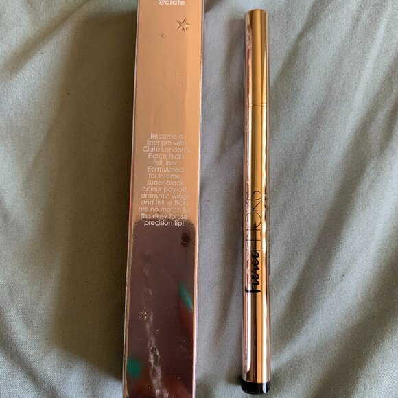 New! Ciate London Fierce Flicks Precision Tip Liquid Liner - Picture 5 of 6